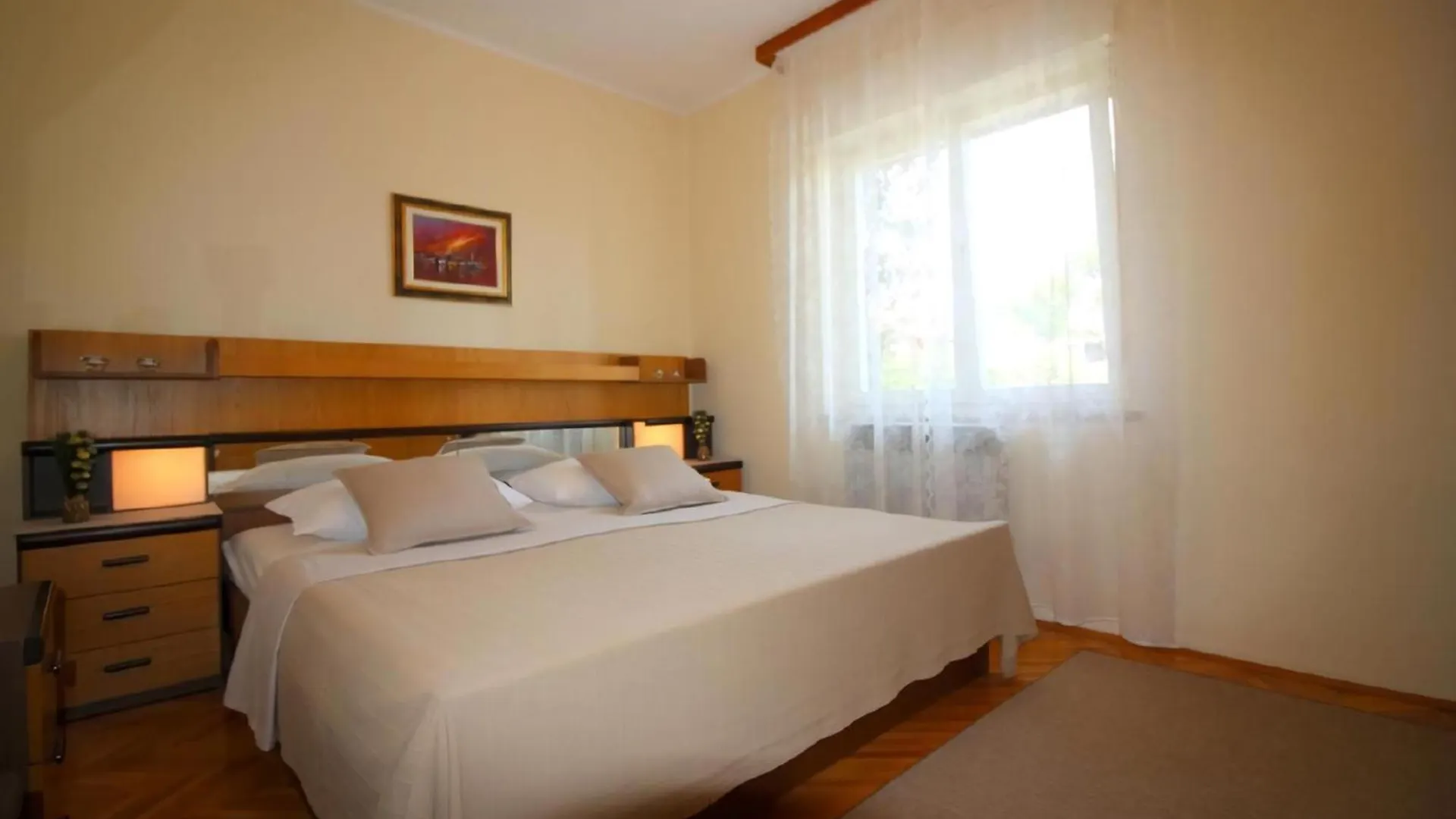 Apartment Ferienwohnung Tino Mit Garten In Strandnaehe Funtana Croatia